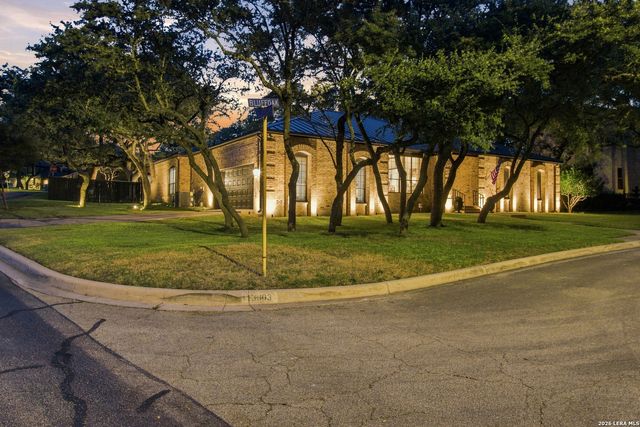 13903 Bluffoak, San Antonio, TX 78216