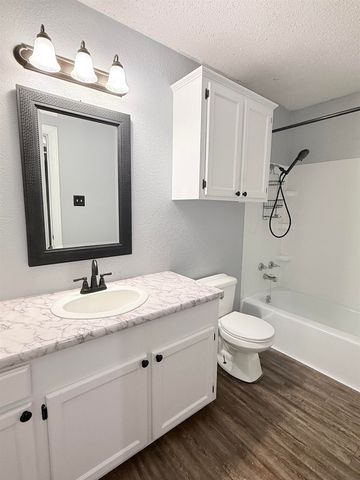 1310 Colgate Dr., Longview, TX 75601