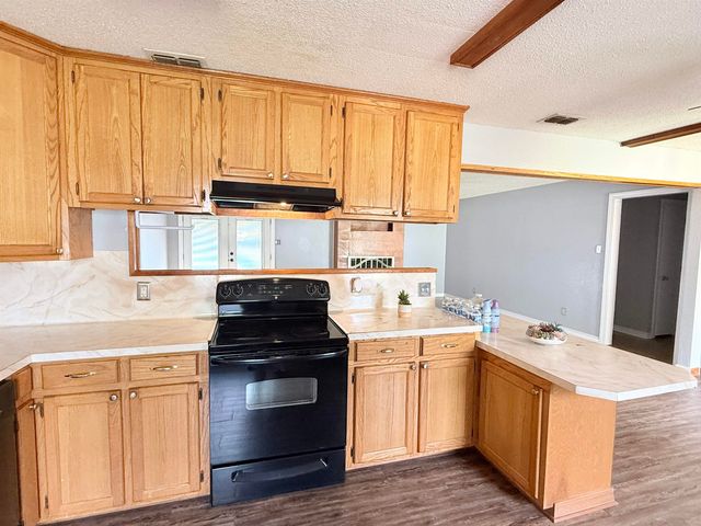 1310 Colgate Dr., Longview, TX 75601