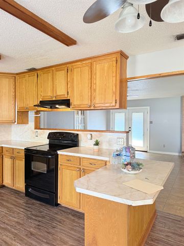 1310 Colgate Dr., Longview, TX 75601