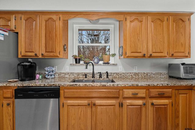 20 County Road 2938 S, Pittsburg, TX 75686