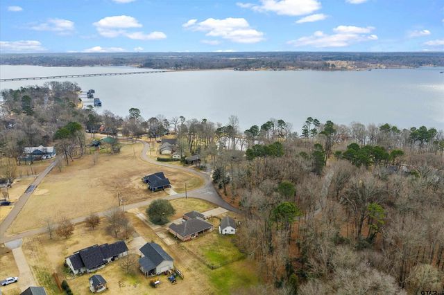 20 County Road 2938 S, Pittsburg, TX 75686