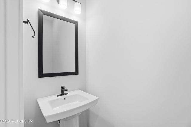 673 6TH Avenue S, Jacksonville Beach, FL 32250