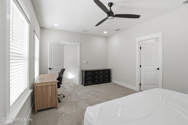 673 6TH Avenue S, Jacksonville Beach, FL 32250