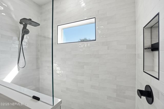 673 6TH Avenue S, Jacksonville Beach, FL 32250