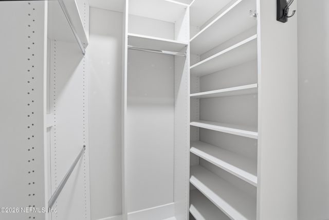 673 6TH Avenue S, Jacksonville Beach, FL 32250