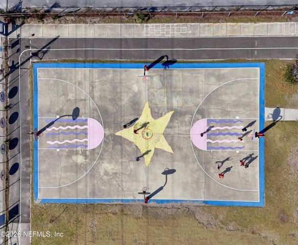 673 6TH Avenue S, Jacksonville Beach, FL 32250