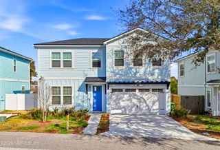 673 6TH Avenue S, Jacksonville Beach, FL 32250