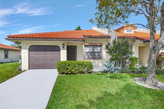 13 Bethesda Park Circle, Boynton Beach, FL 33435