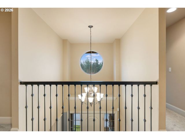 7175 Sw HAMMOND Ter, Beaverton, OR 97007