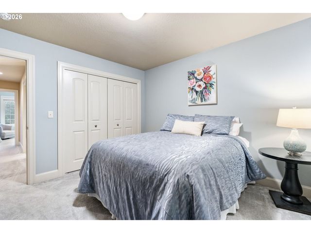 7175 Sw HAMMOND Ter, Beaverton, OR 97007