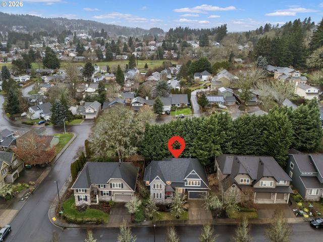 7175 Sw HAMMOND Ter, Beaverton, OR 97007