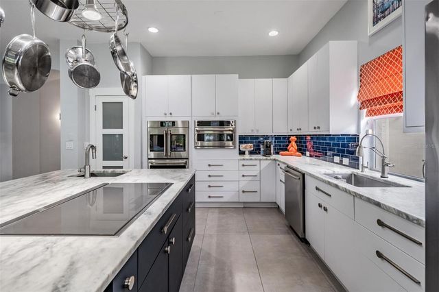 14607 CANOPY DRIVE, Tampa, FL 33626