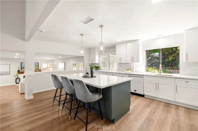 24103 Clearbank Lane, Newhall, CA 91321