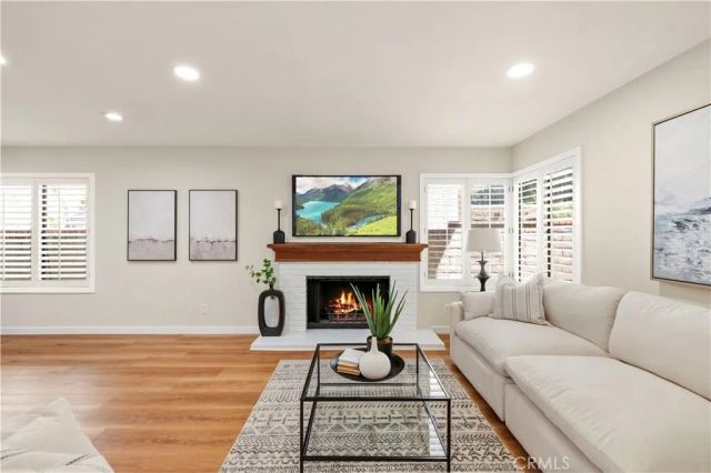 24103 Clearbank Lane, Newhall, CA 91321
