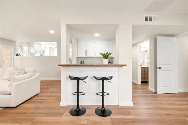 24103 Clearbank Lane, Newhall, CA 91321