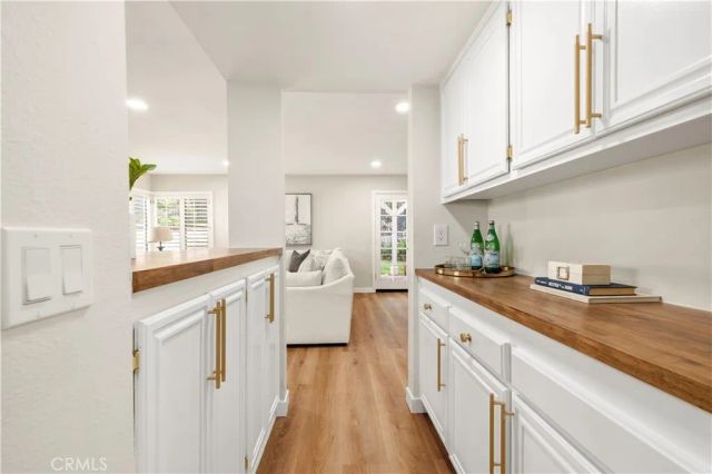 24103 Clearbank Lane, Newhall, CA 91321