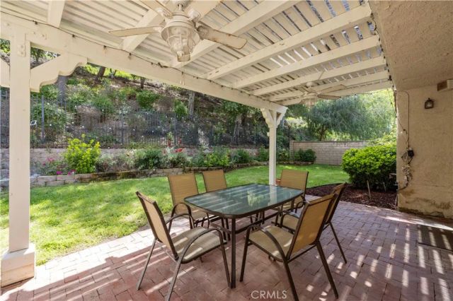 24103 Clearbank Lane, Newhall, CA 91321