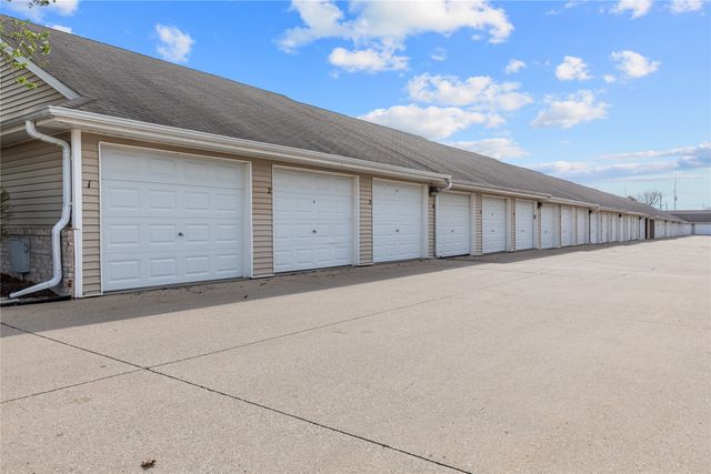 1320 SE Florence Drive 5L, Waukee, IA 50263