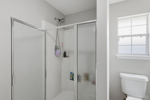 10486 Millbrook Dr, Pensacola, FL 32534