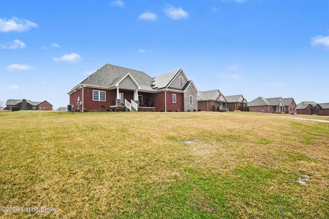 240 Brennan Ct, Shepherdsville, KY 40165