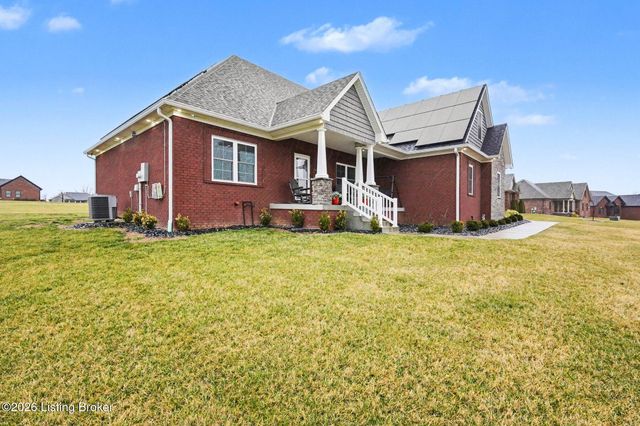 240 Brennan Ct, Shepherdsville, KY 40165