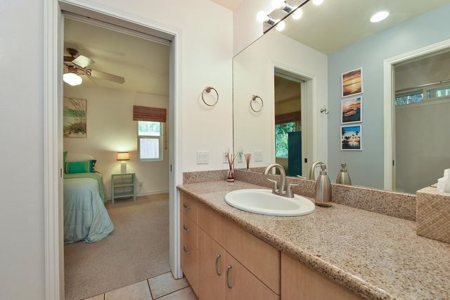 14 Fern Pl, Lahaina, HI 96761