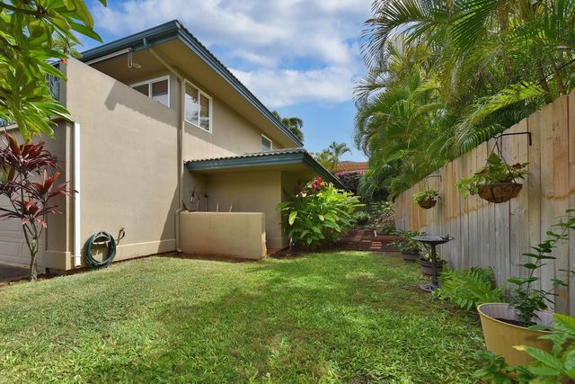 14 Fern Pl, Lahaina, HI 96761