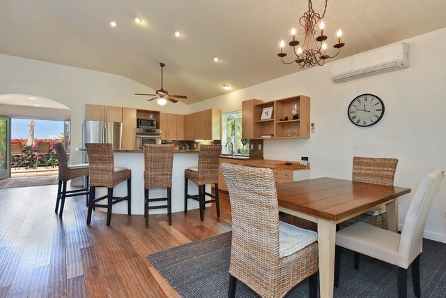 14 Fern Pl, Lahaina, HI 96761
