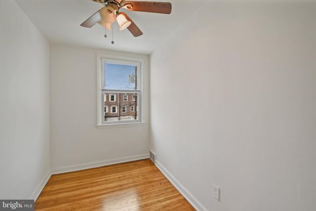 714 SURREY LN, Glenolden, PA 19036