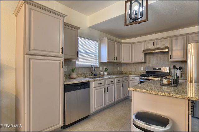10798 ADIN Street, El Paso, TX 79924