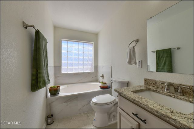 10798 ADIN Street, El Paso, TX 79924