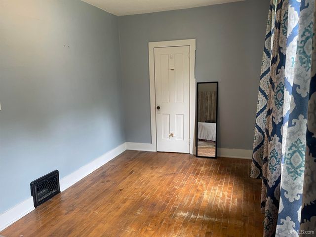 87 Wisconsin Avenue, Montreal, WI 54550