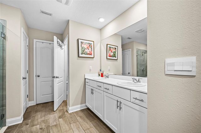 14 LUMBER JACK TRAIL, Palm Coast, FL 32137