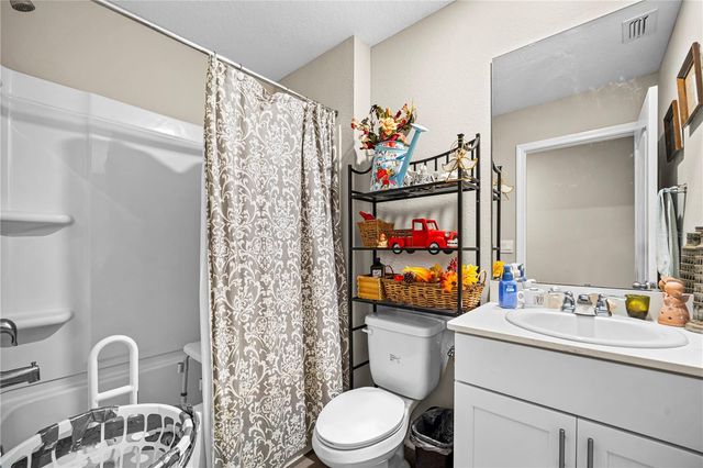 14 LUMBER JACK TRAIL, Palm Coast, FL 32137