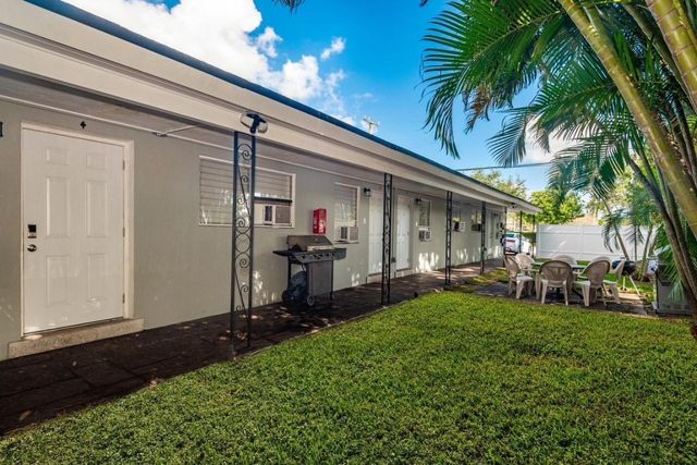 1017 NE 14th Avenue, Fort Lauderdale, FL 33304