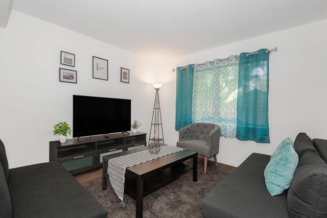 1017 NE 14th Avenue, Fort Lauderdale, FL 33304