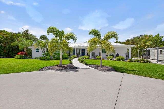 4628 SQUARE LAKE Drive, Palm Beach Gardens, FL 33418