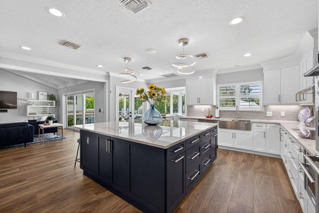 4628 SQUARE LAKE Drive, Palm Beach Gardens, FL 33418