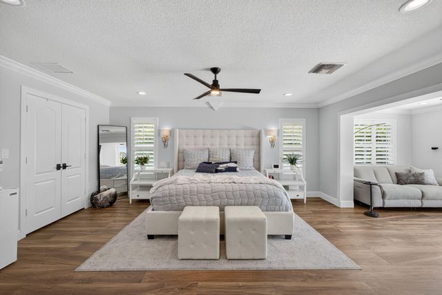 4628 SQUARE LAKE Drive, Palm Beach Gardens, FL 33418