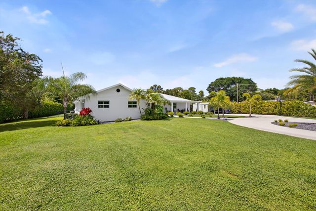 4628 SQUARE LAKE Drive, Palm Beach Gardens, FL 33418