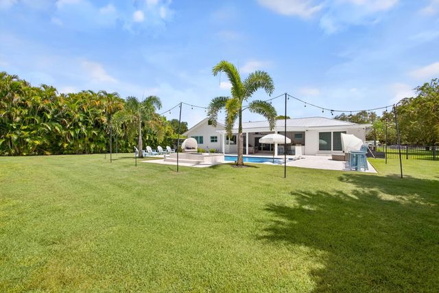 4628 SQUARE LAKE Drive, Palm Beach Gardens, FL 33418