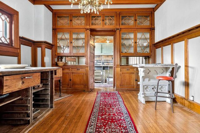 419 S CHURCH STREET, Neenah, WI 54956