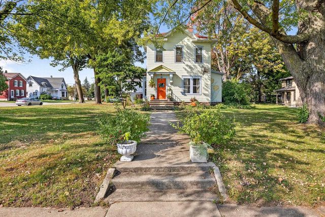 419 S CHURCH STREET, Neenah, WI 54956