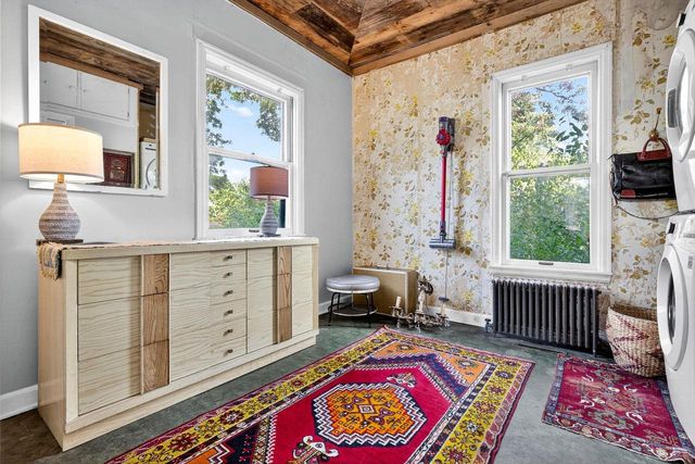 419 S CHURCH STREET, Neenah, WI 54956