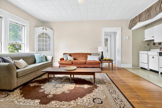 419 S CHURCH STREET, Neenah, WI 54956