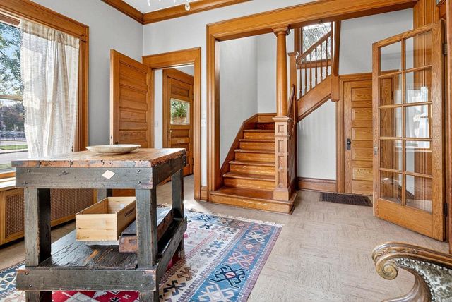 419 S CHURCH STREET, Neenah, WI 54956