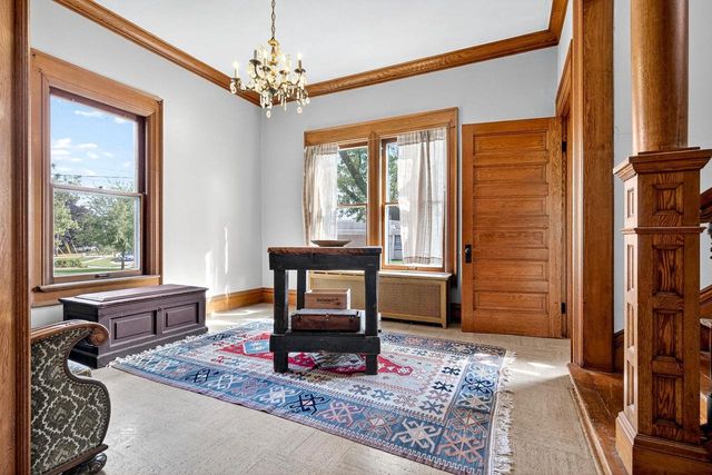 419 S CHURCH STREET, Neenah, WI 54956