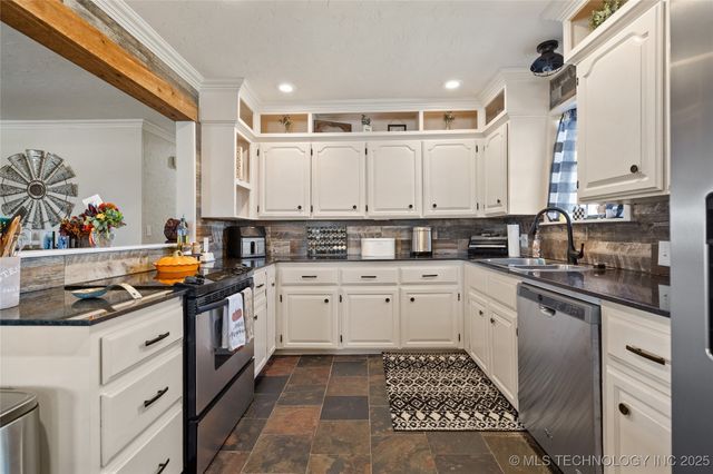 441 Acorn, Ardmore, OK 73401