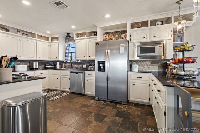 441 Acorn, Ardmore, OK 73401